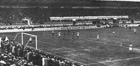 Stadion Buenavista u Ovijedu tokom utakmice Španija - Jugoslavija