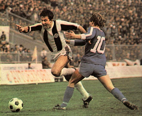 Partizan - Zagreb 2:1: Tomislav Kovačević (prugasti dres, Partizan) i Željko Smolek (Zagreb)