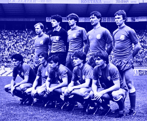 DINAMO, stoje (sleva): Velimir Zajec, Tomislav Ivković, Zvijezdan Cvetković, Srećko Bogdan i Dragan Bošnjak. Čuče (sleva): Edvard Krnčević, Snježan Cerin, Zlatko Kranjčar, Zoran Panić i Marko Mlinarić.